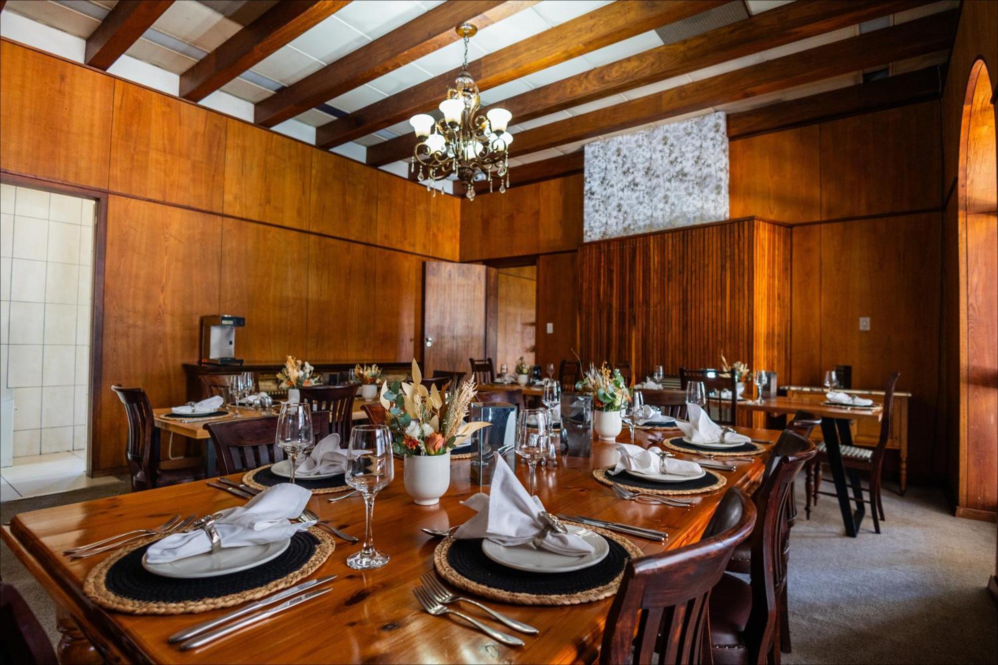 Scott'S Manor Guesthouse Function And Conference Venue Lichtenburg Екстериор снимка