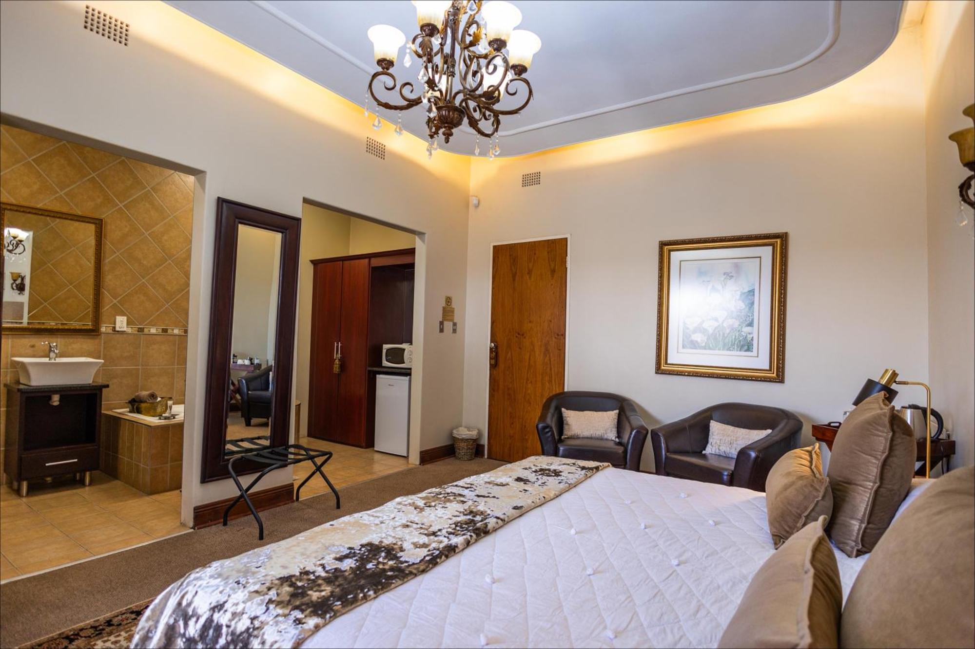 Scott'S Manor Guesthouse Function And Conference Venue Lichtenburg Екстериор снимка
