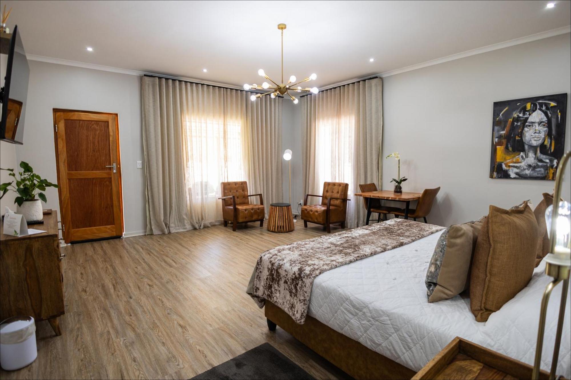 Scott'S Manor Guesthouse Function And Conference Venue Lichtenburg Екстериор снимка