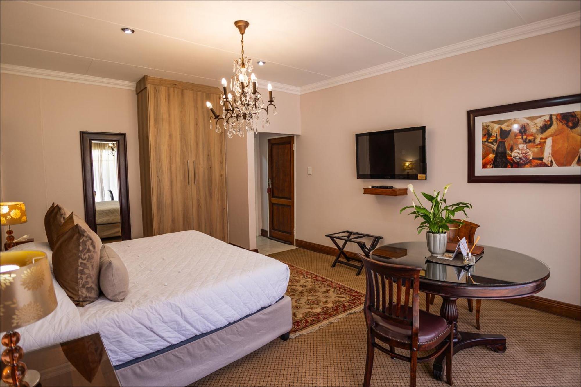 Scott'S Manor Guesthouse Function And Conference Venue Lichtenburg Екстериор снимка