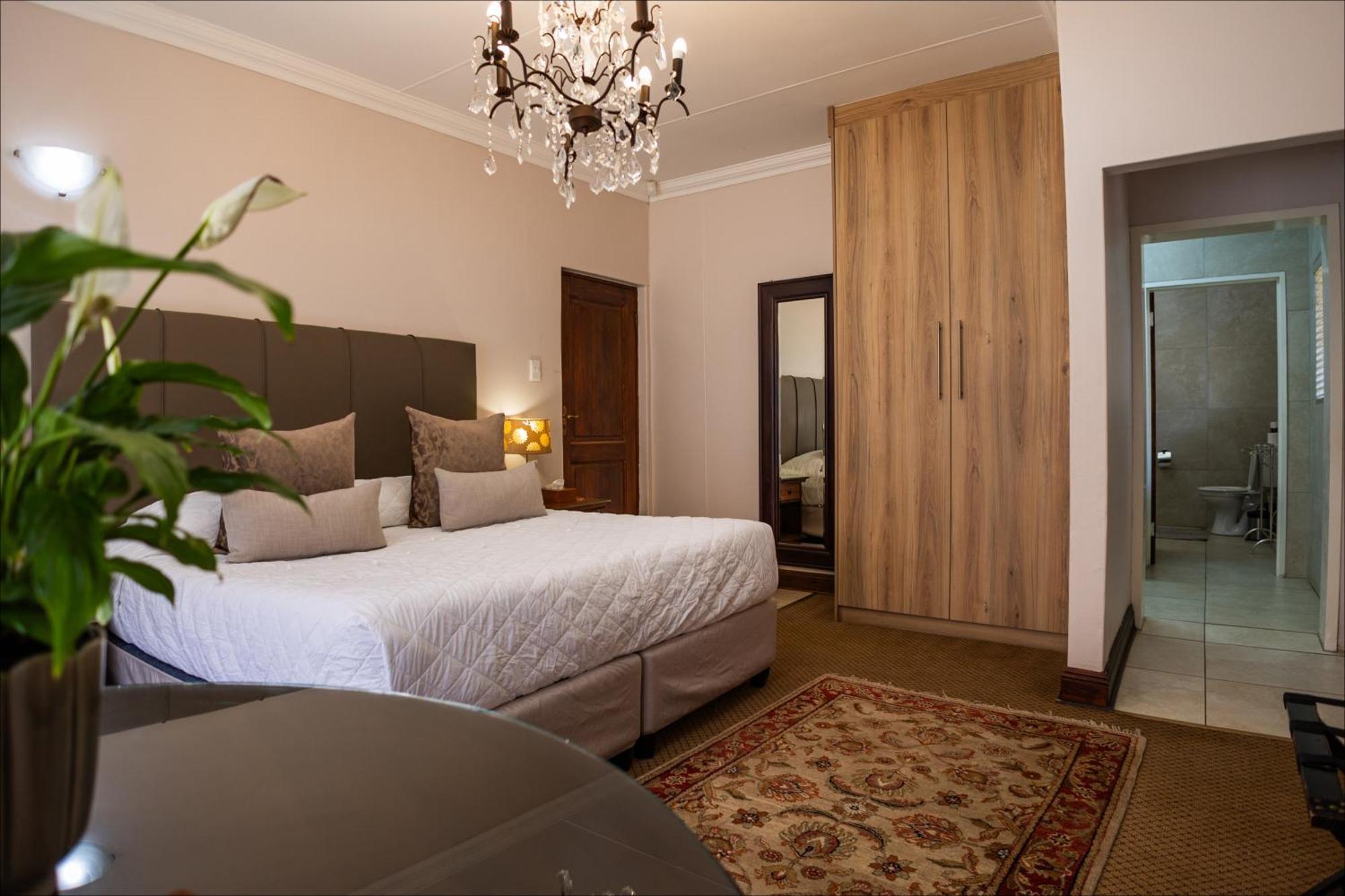 Scott'S Manor Guesthouse Function And Conference Venue Lichtenburg Екстериор снимка